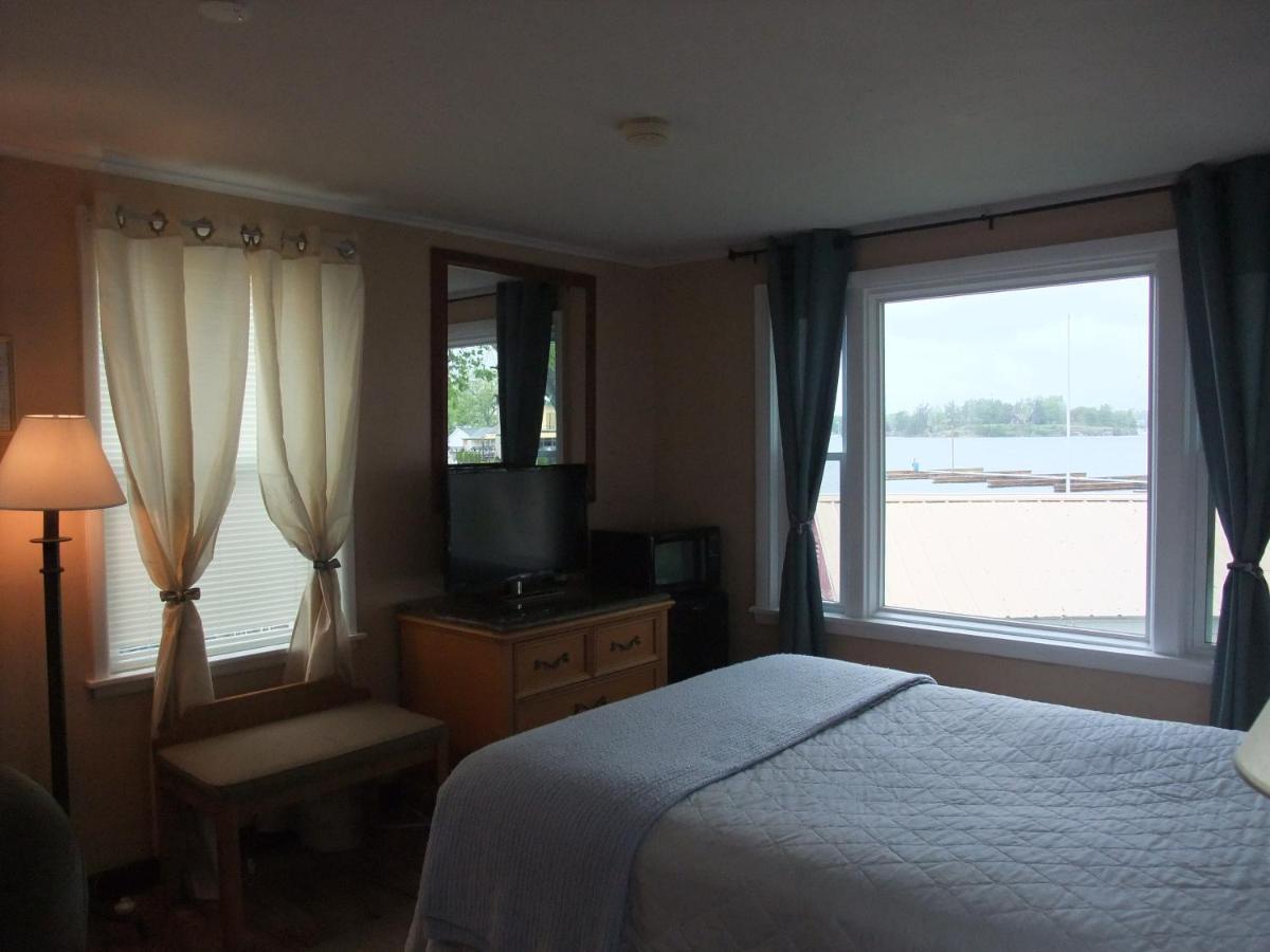 Hills Motel & Marina Alexandria Bay Extérieur photo