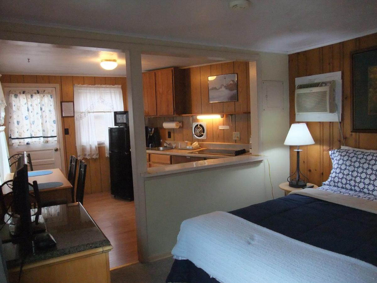 Hills Motel & Marina Alexandria Bay Extérieur photo